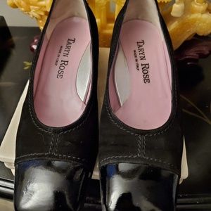 Taryn Rose 40 M pumps